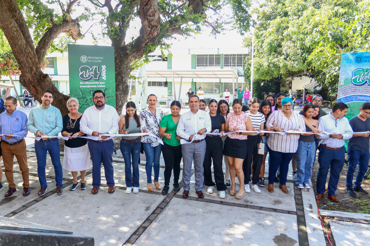 Inauguran-Plaza-Cosmos.